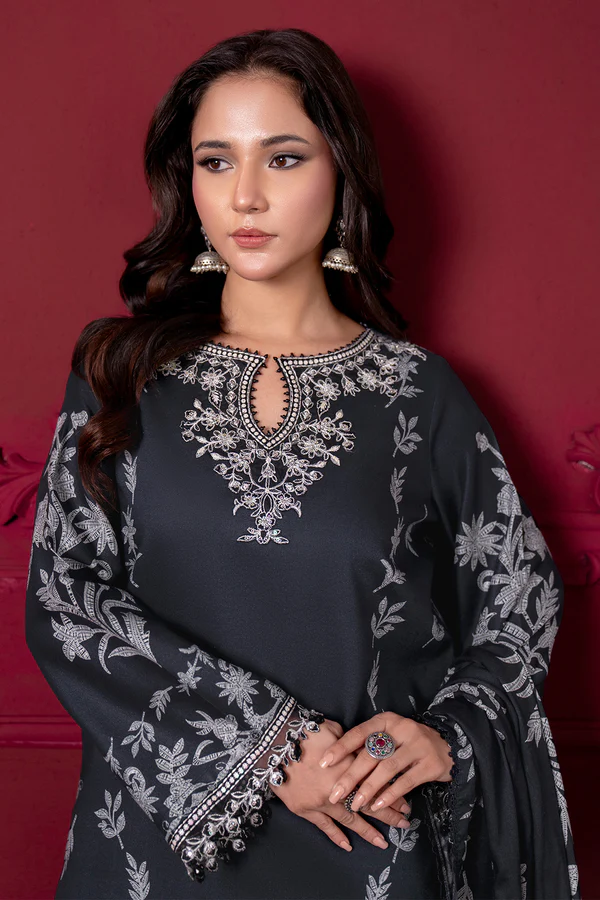 Embroidered - 3 Pc Linen Suit - Image 3